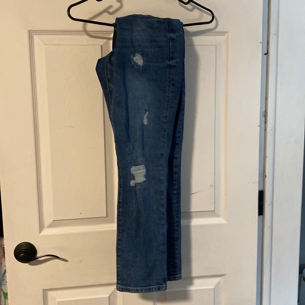 Gap maternity jeans size 27 regular